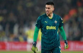 Alman dev Hamburger, Fenerbahçe'nin genç kalecisine göz koydu