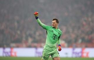 Neuer'in geleceği belirsiz, Bayern rahat, karar fiziksel duruma bağlı