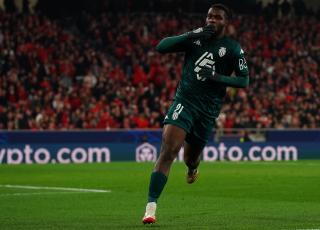 Transfer rüzgarı esiyor, Bundesliga devleri peşinde!