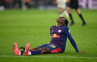 Afrika Kupası heyecanı dorukta, yıldızlar sahada!