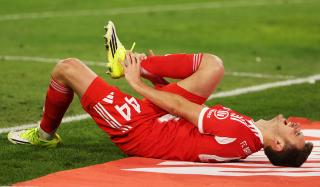 Hırvat savunmacı Josip Stanišić'in sakatlığı Bayern'de soru işareti