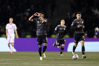 Qarabağ coşkusu, Frankfurt'un hayalleri paramparça oldu