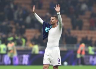 Bosnalı yıldız Gelsenkirchen'e, Schalke'nin hücum hattı güçlendi