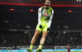 Genç yıldız için rekabet artıyor, transferde kıyasıya mücadele