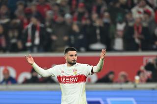 Gol attı, el hareketiyle cevap verdi, ateşli bir karşılık