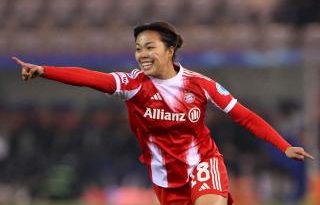 Karlara rağmen kadın futbolu coşkuyla geri döndü!