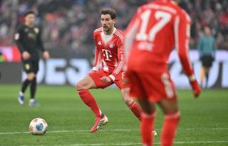 Alman yıldız, kırmızı-beyazlı formayla mı?