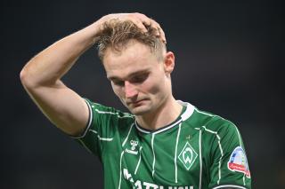 Diz sakatlığı, Pieper sahalardan uzak kalacak