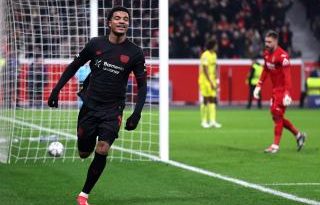 Tillman'ın performansı, Leverkusen'e galibiyeti getirdi
