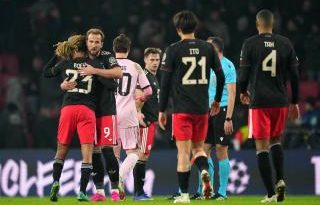 Alman devi, Eindhoven'u devirerek bir üst tura yükseldi