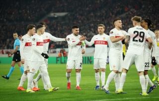 Umut var, hesaplar karmaşık, Stuttgart'ın yolu belirsiz