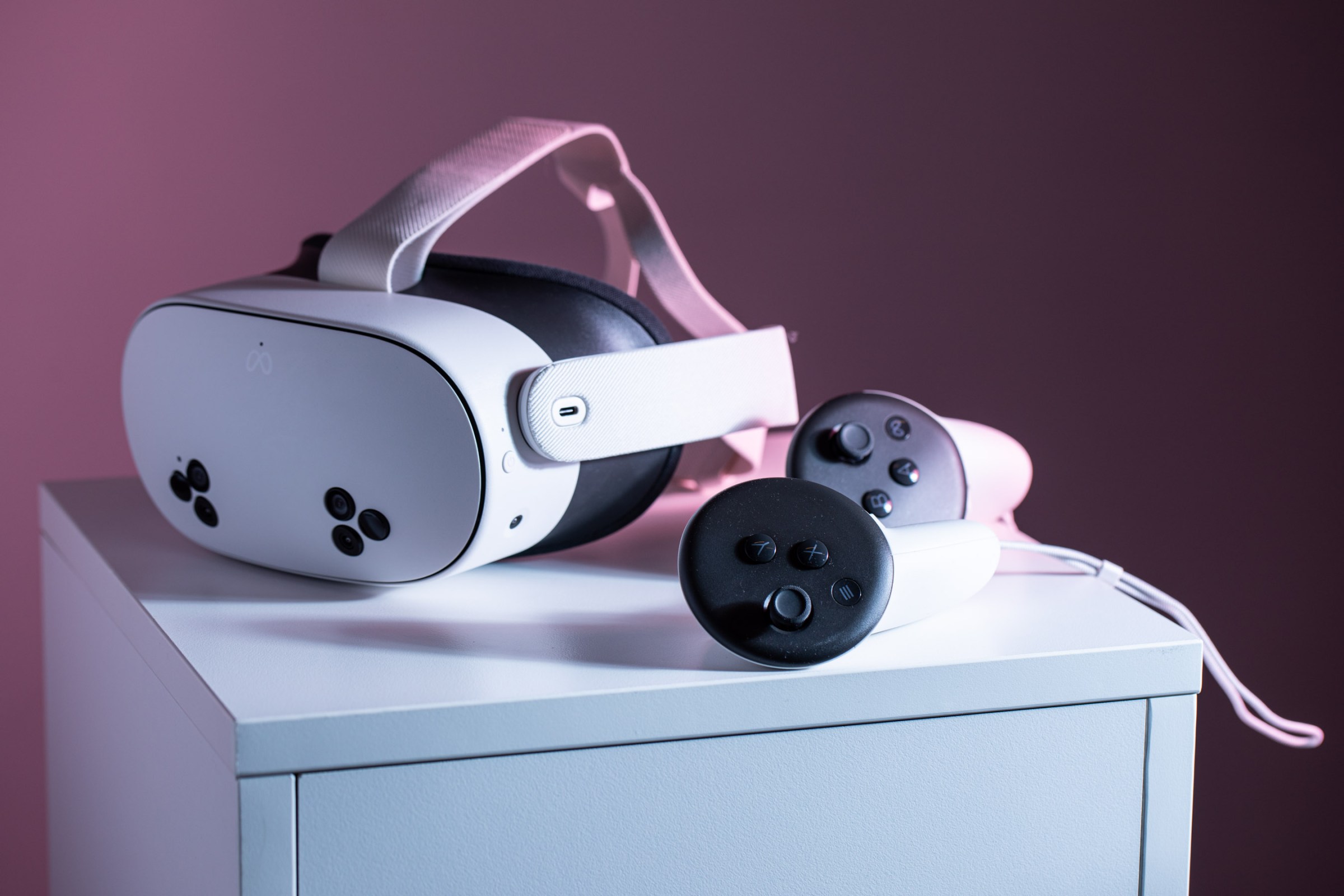 Gelecek burada, gözlerimizde mi?