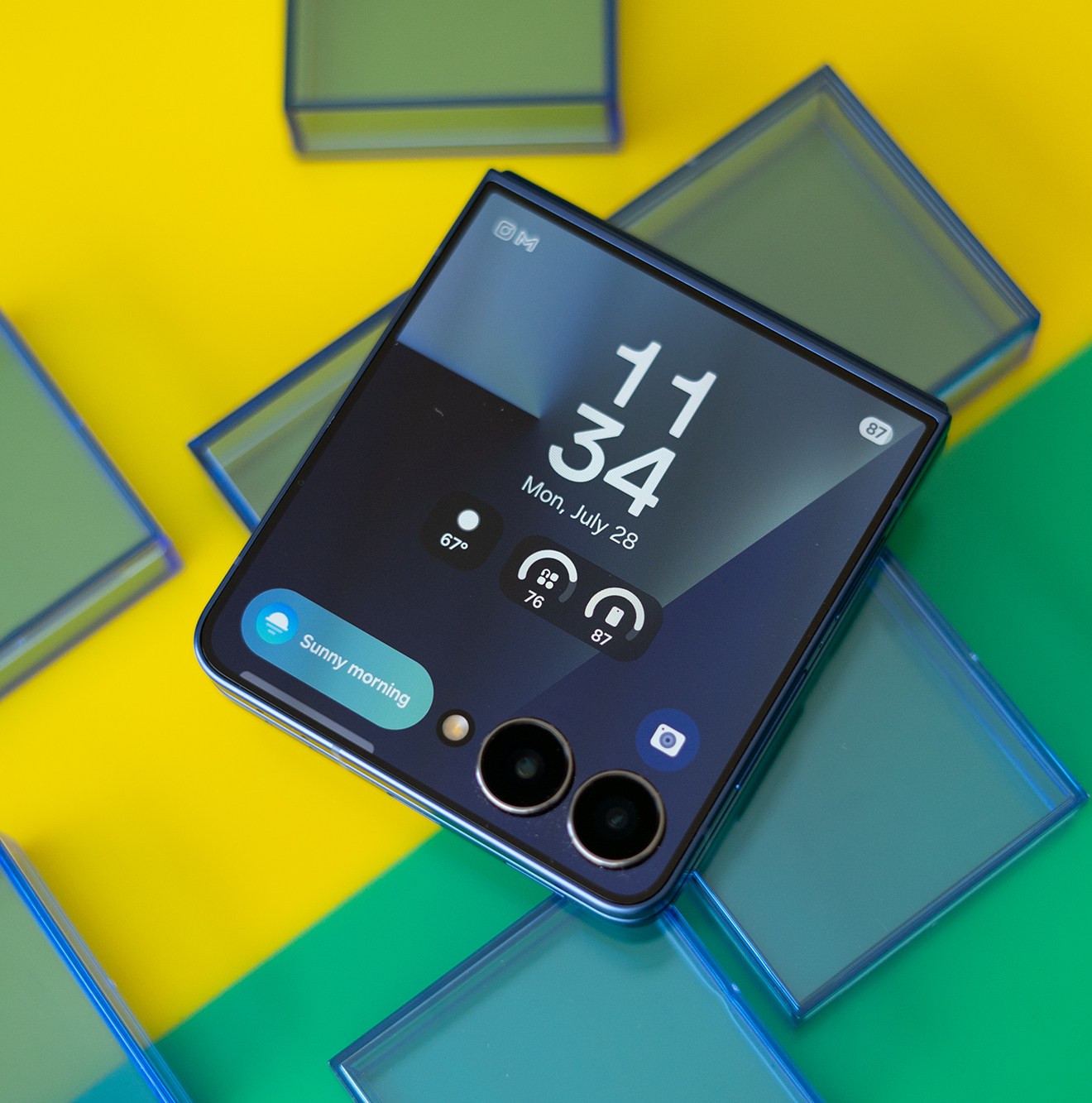 Katlanabilir ekran, yenilik, taşınabilirlik, geleceğin teknolojisi