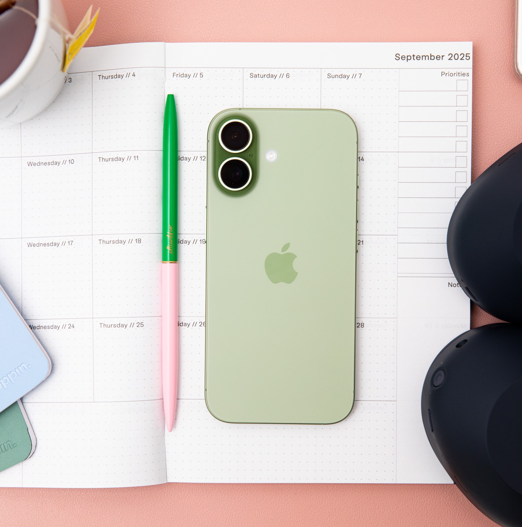 Gelecek akıllı telefonlar: yenilik, dayanıklılık, kullanıcı odaklı