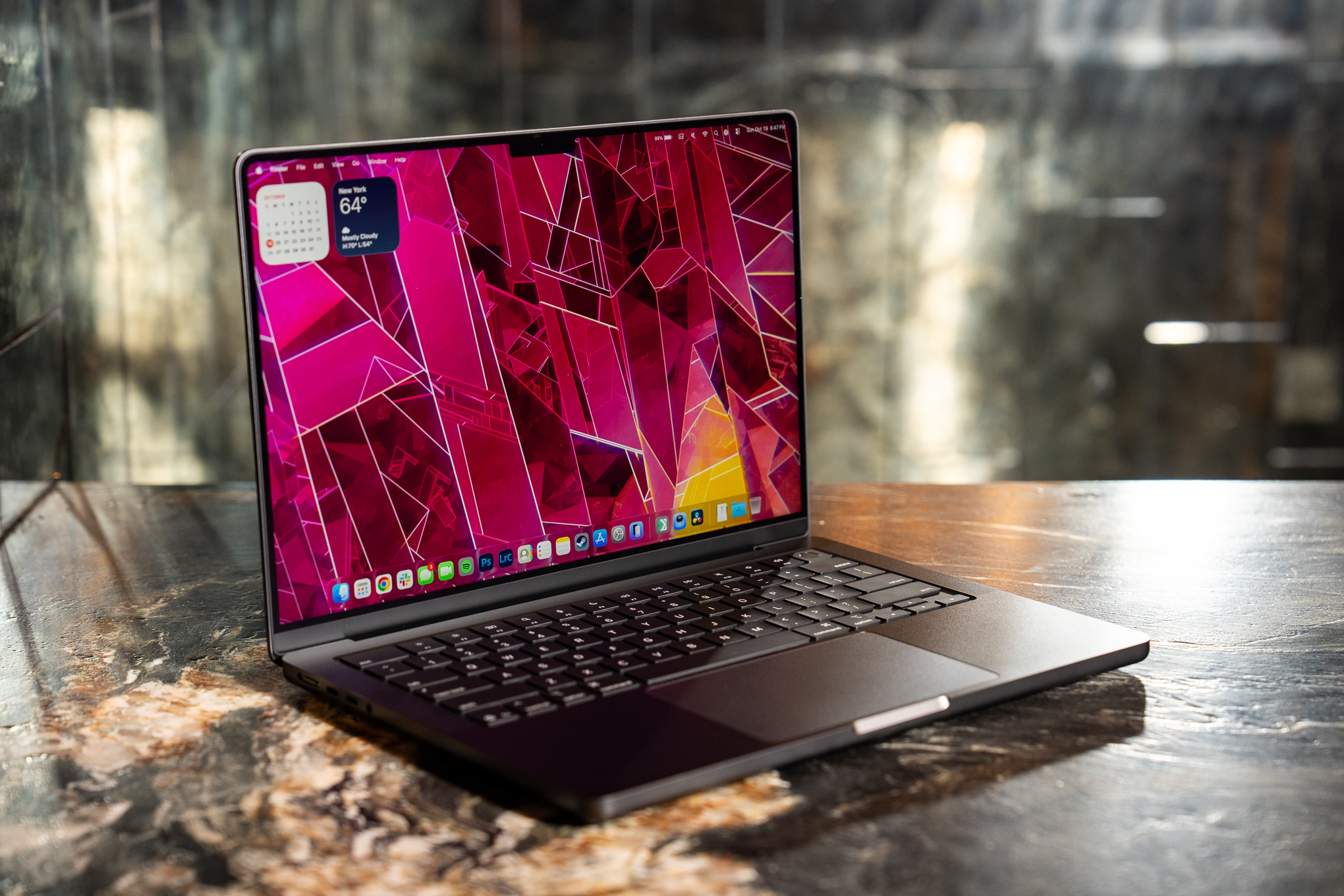 Teknoloji severlere müjde, laptop indirimleri kaçmaz!