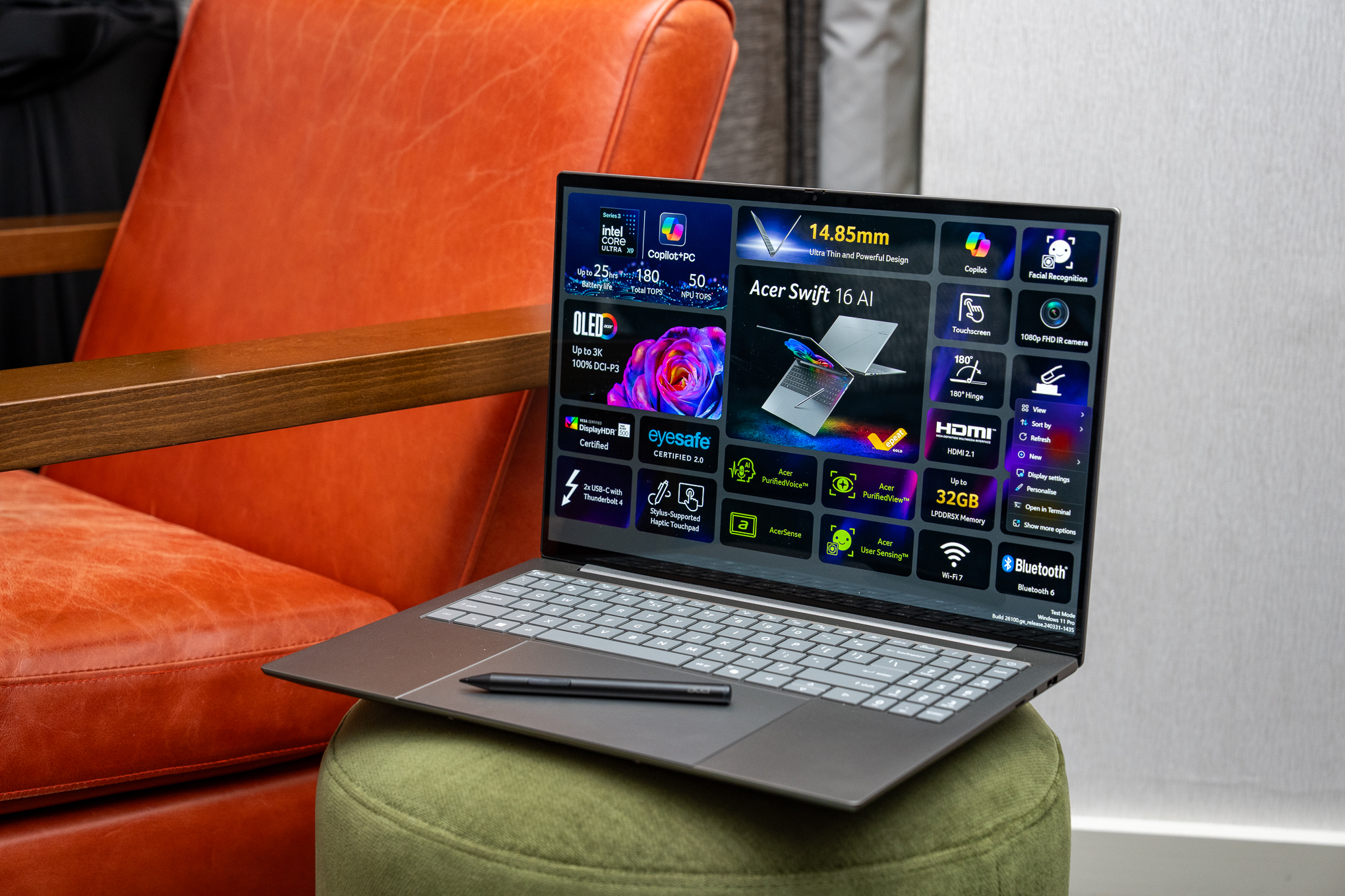 Katlanabilir ekranlar, minimalizm ve güç bir araya geldi