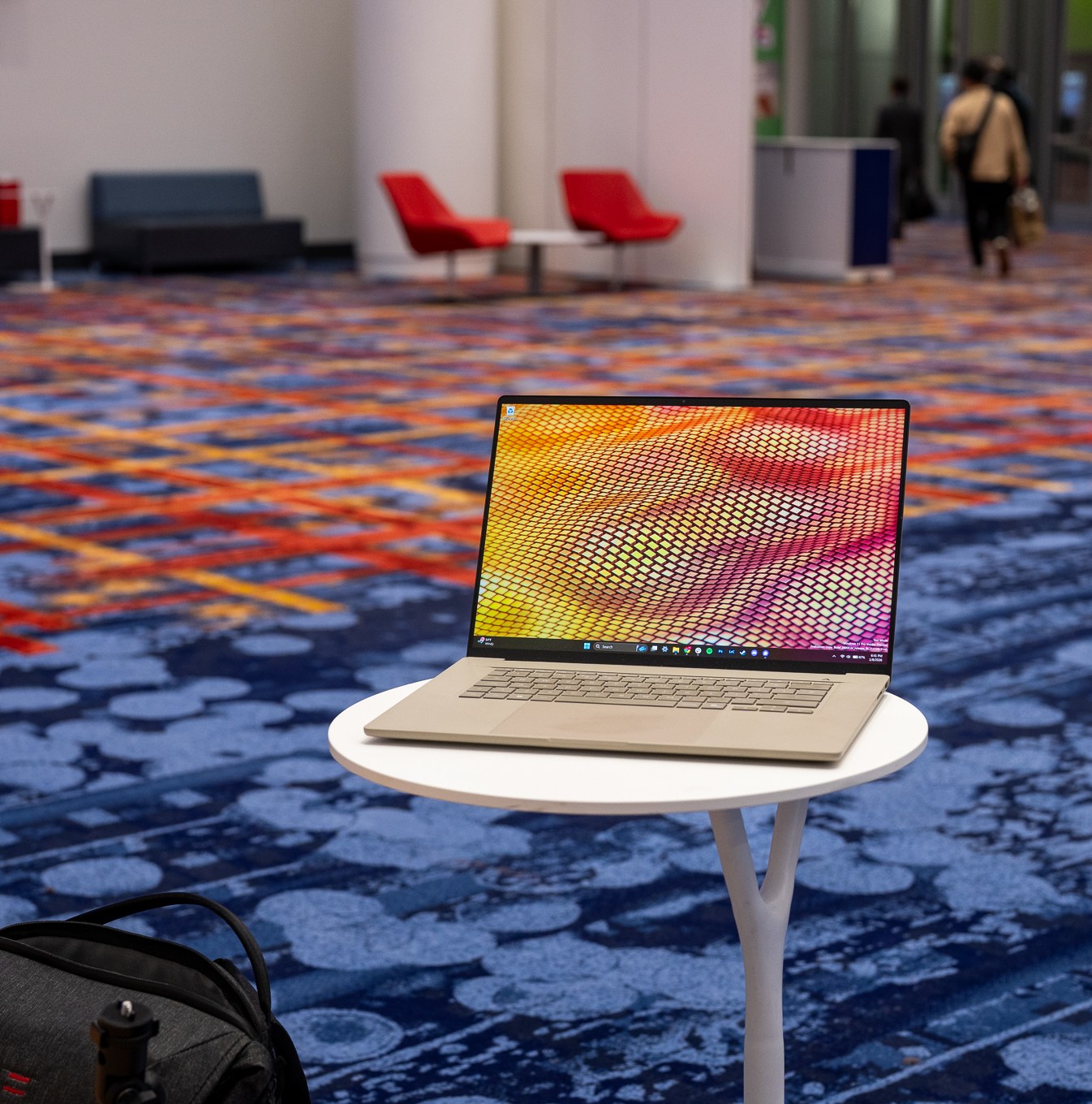 Hızlı, güçlü, şık: Zenbook A16 Snapdragon ile bambaşka bir deneyim