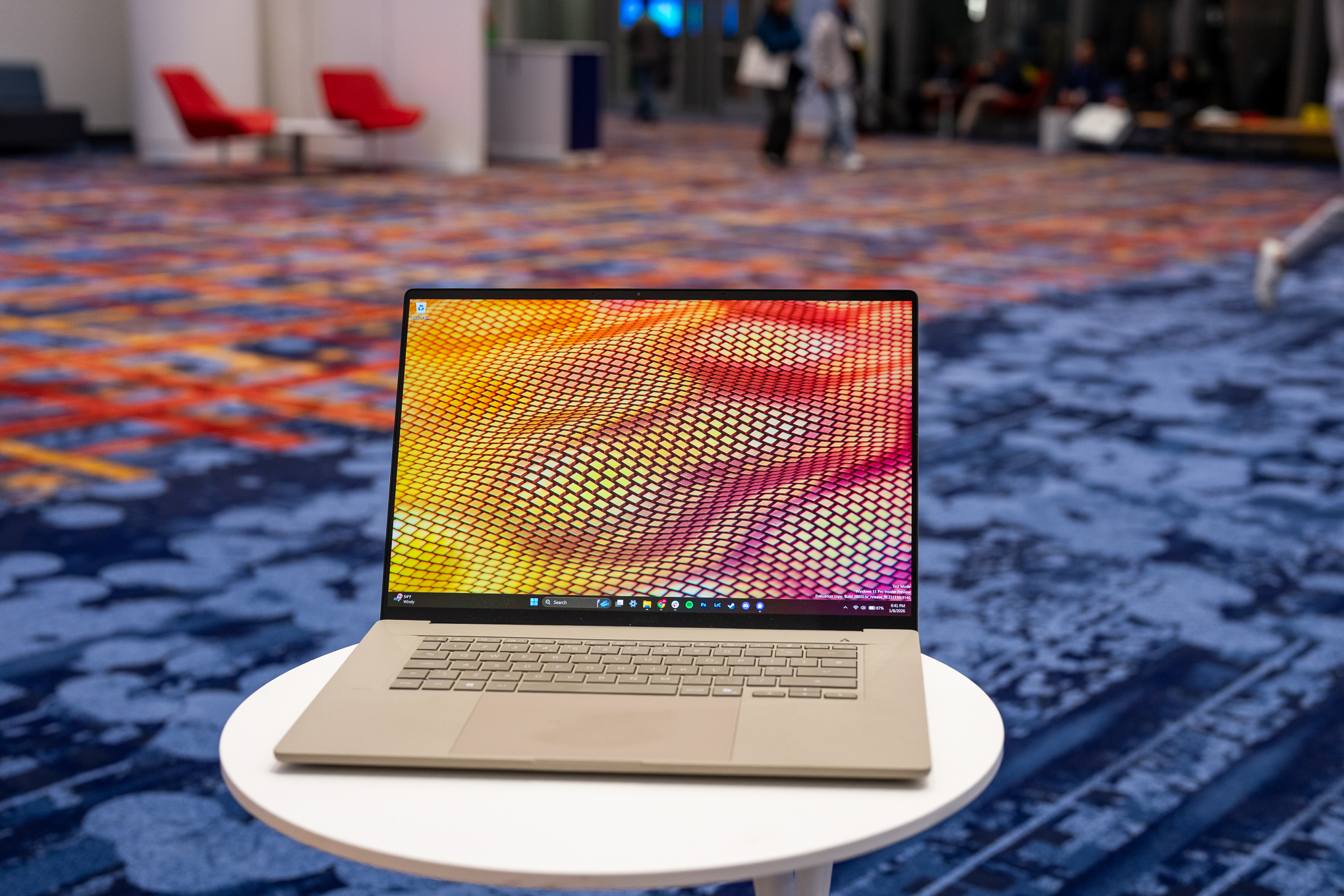 Zenbook A16: Snapdragon X2 ile taşınabilirlik ve güç bir arada