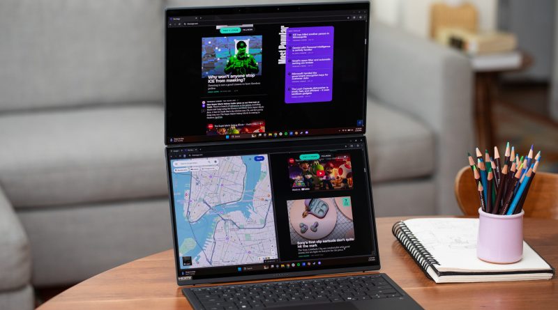 Çift ekran, şıklık ve güç bir araya geldi