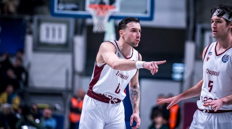 Basketbol sahası boş kaldı, umutlar sönüyor, oyun bitiyor