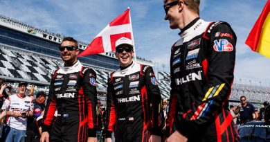 Genç yıldızın NASCAR hayalleri, F1 umuduyla iç içe