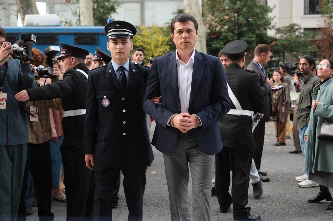 Geçmişin izleri, gerilim yükseliyor, karanlık sırlar açığa çıkıyor