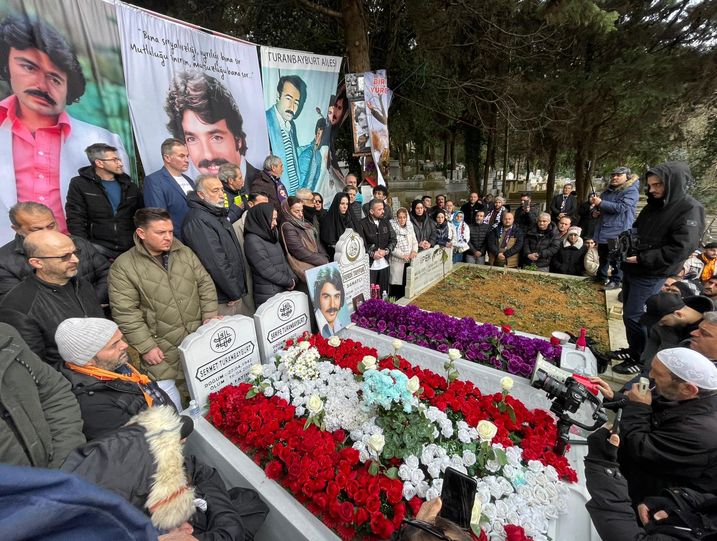 Anılar yaşatır, aile birliği önemlidir, Ferdi Tayfur anılıyor