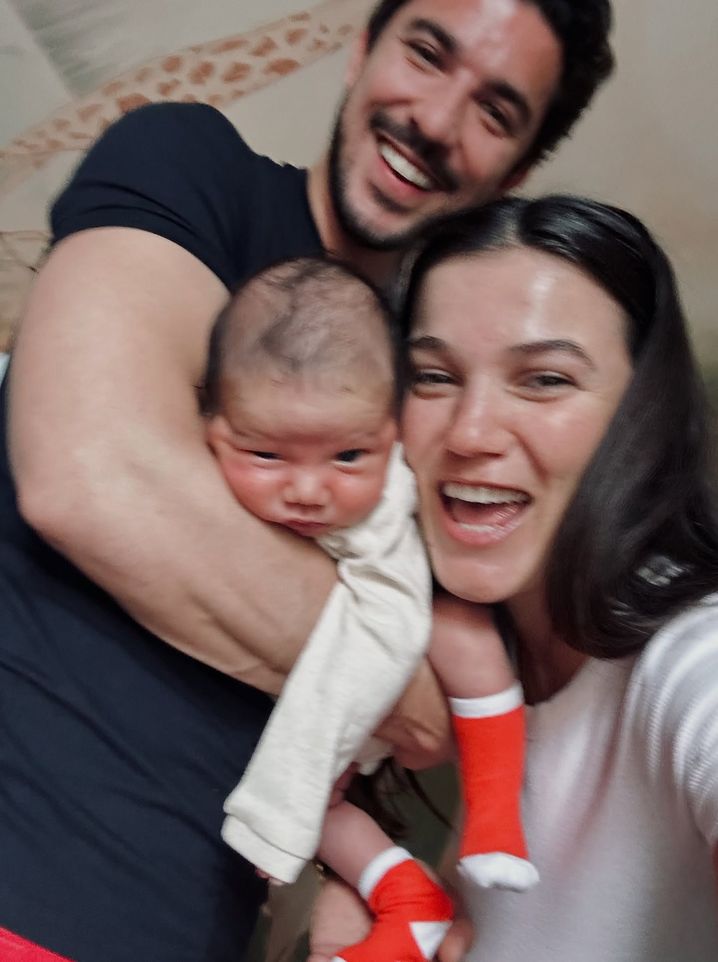 Annelik, güçlü kadınlara selam olsun, tebrikler!