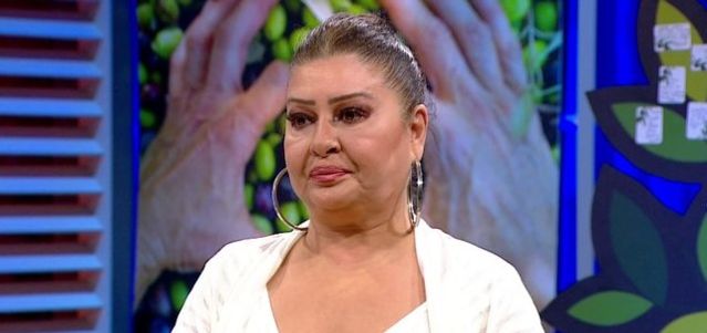 Pişmanlık, geçmiş, hayat, seçim, dönüşüm, kadın, şarkıcı