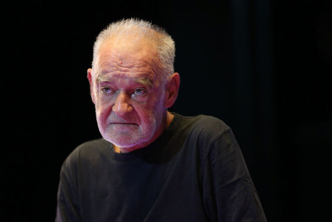 Sinemanın derin dehlizlerinde bir yıldız söndü, sessizlik hakim