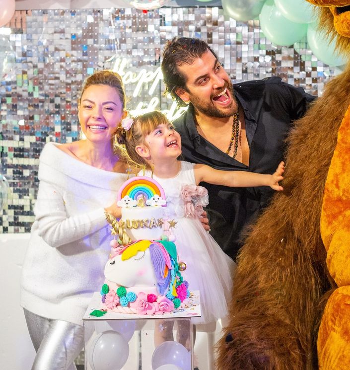 Aşk, aile ve Bebek keyfi yakalandılar