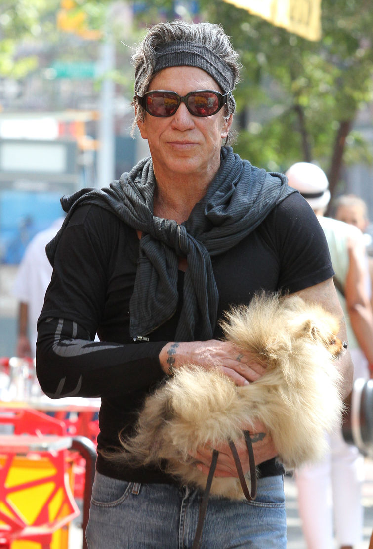 Hayran sevgisi, destek mesajı yeterli, teşekkürler!