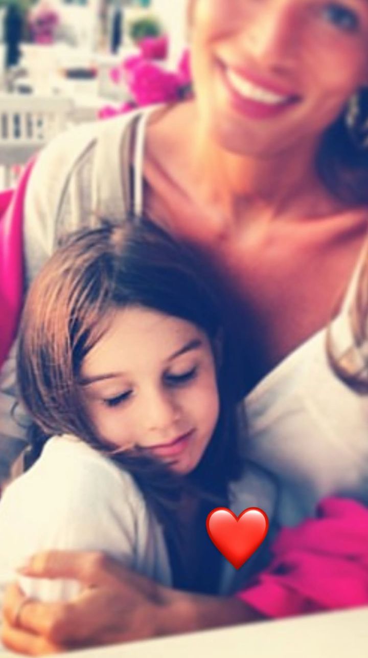 Ayrılık acısı, çocuk sevgisi, umutsuzluk ve bir anne kucağı