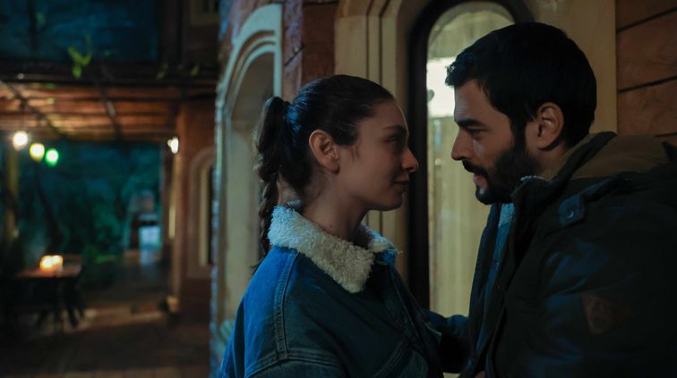 Timur'un zaferi, Reyhan ve annesi güvende, dram yükseliyor