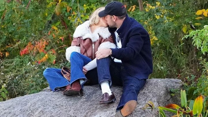 Futbolcu mesajları, aşk hayatında karmaşa yarattı!