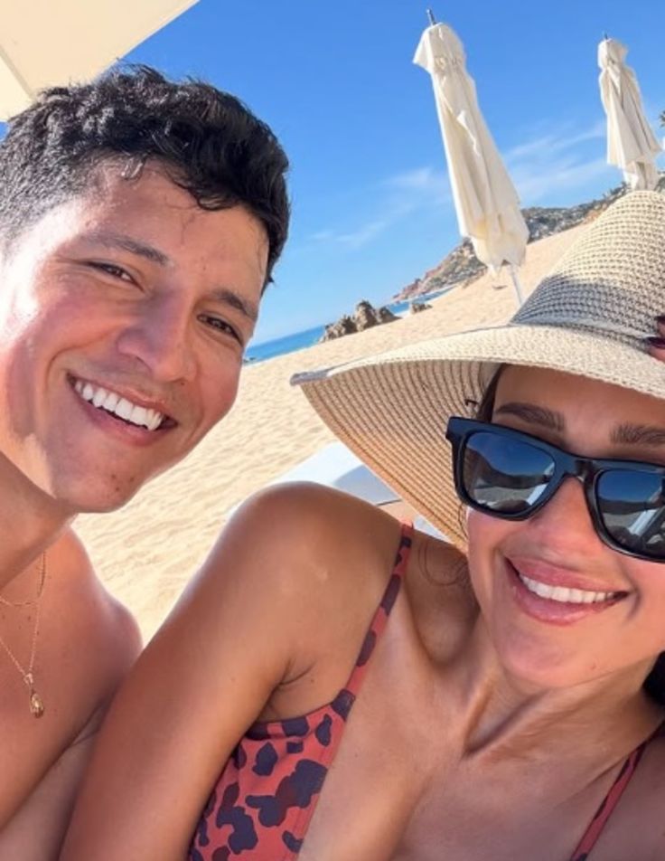 Gülüşler, deniz, aşk, yeni bir başlangıç