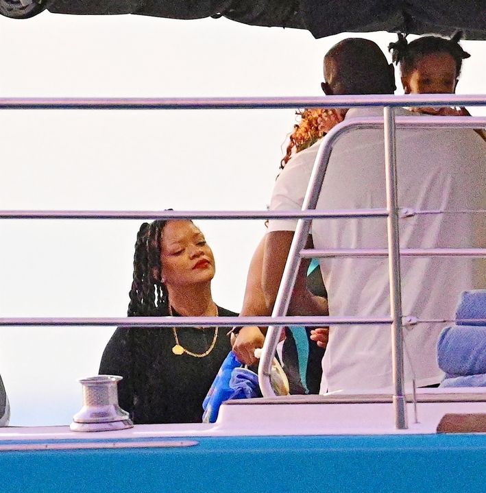 Güneş, deniz, aile, mutluluk Barbados'tan!