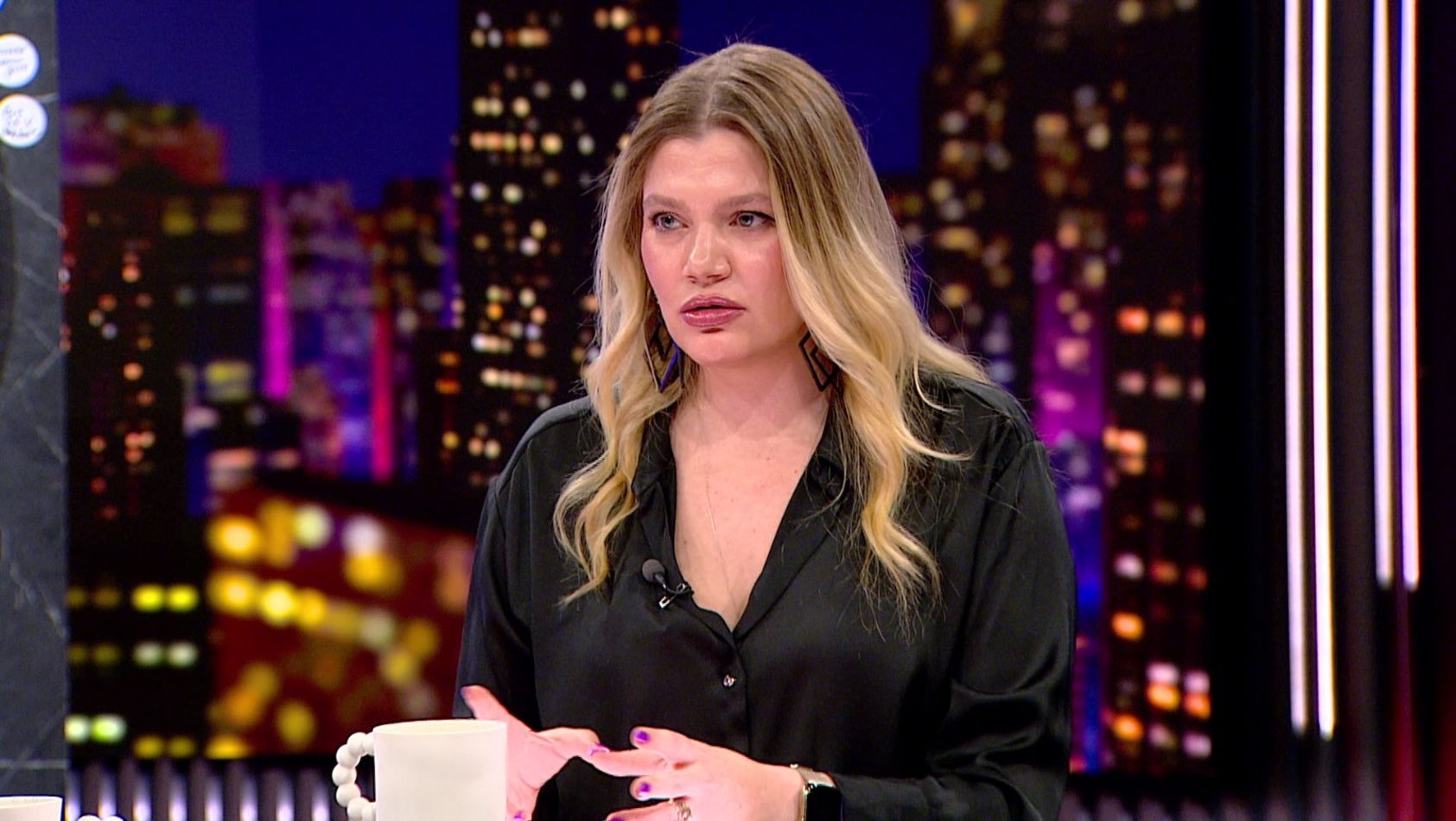 Acı, özlem, tiyatro ve içten bir döküm