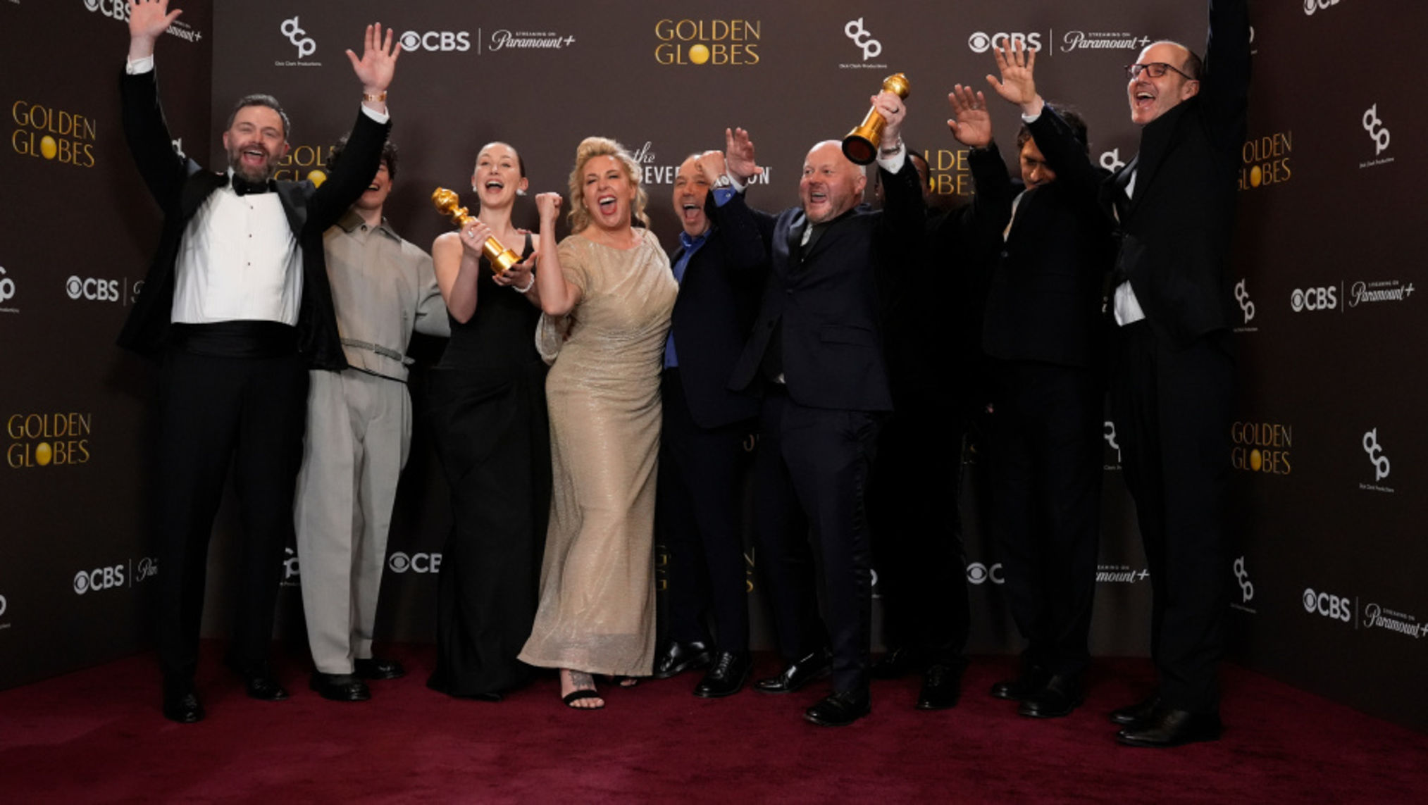 Lüks hediyeler, şöhret ve göz kamaştırıcı bir tören