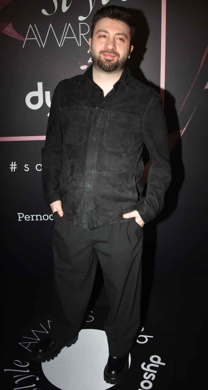 Gülüşler, şıklık ve yıldızların buluşması