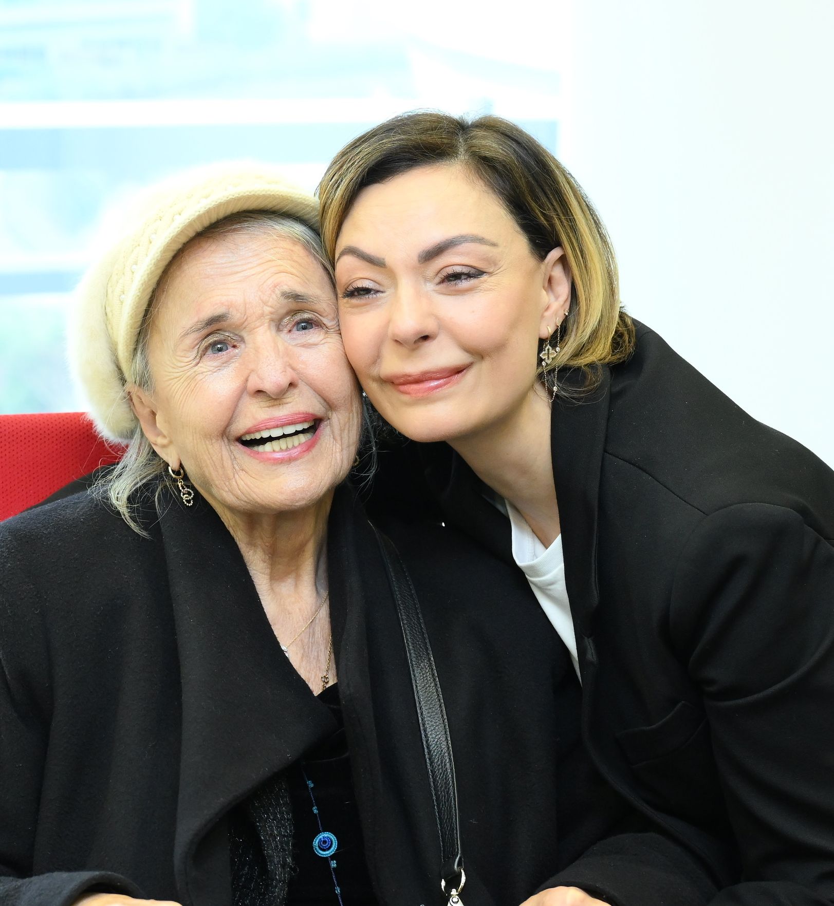 Gönül sesleri, Volkan'a saygı, yeni bir şarkı doğdu