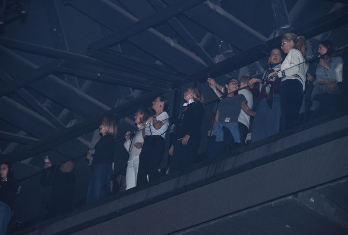 Merve Dizdar'ın Tarkan konserindeki duygusal anları