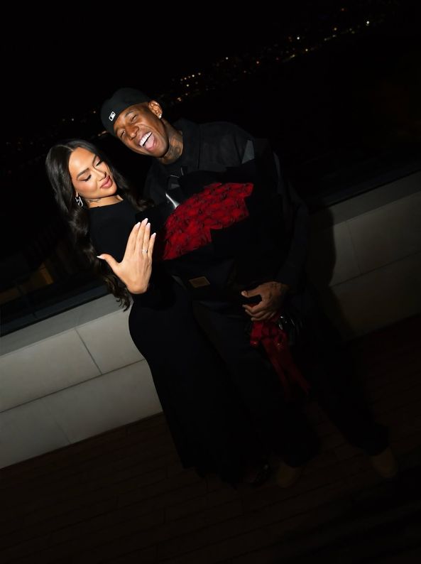 Aşkın coşkusu, mutluluk dorukta, yeni bir başlangıç