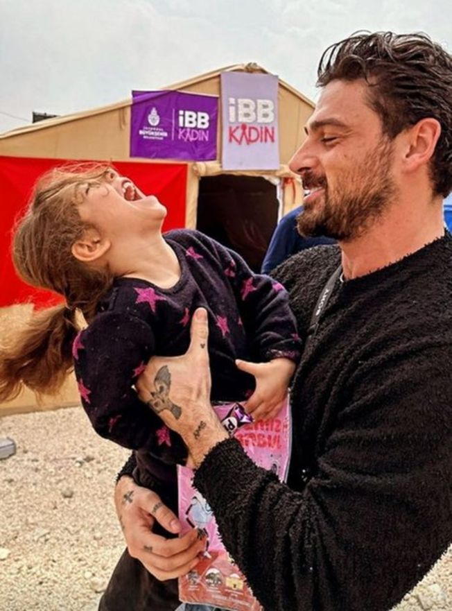 Milano'da yıldızlar bir araya geldi, keyifli anlar yakalandı