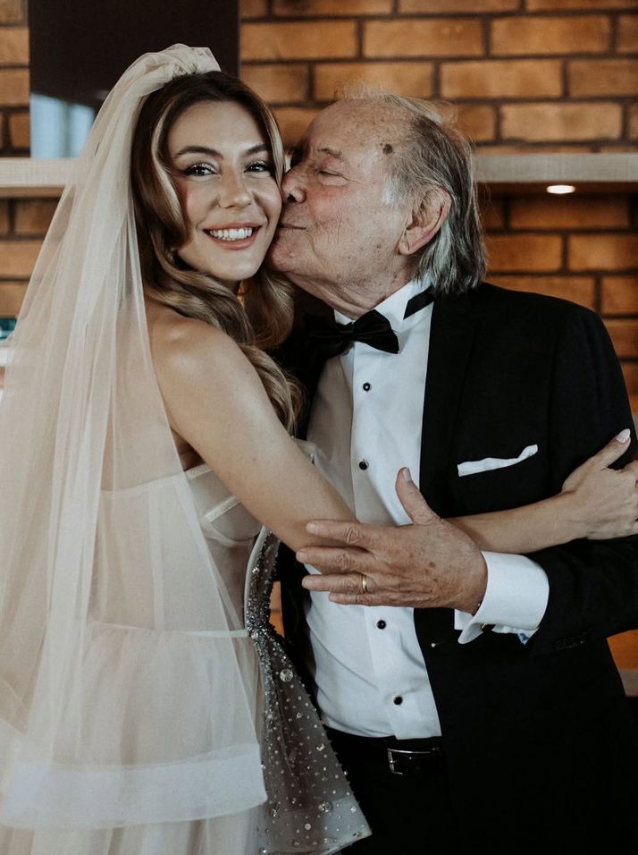 Gülüşü aydınlık, kalbi geniş bir veda