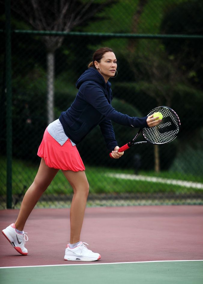 Tenis keyfi, kahkaha dolu anlar, eşle rekabet!