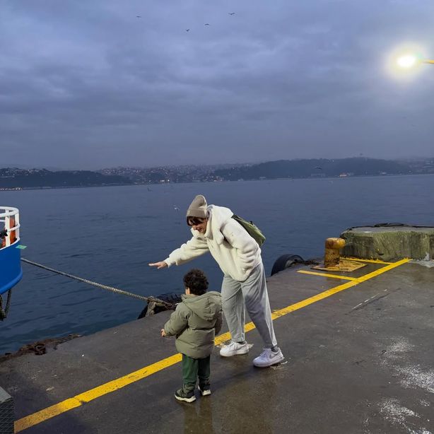 Küçük bir mucize, büyüyen bir sevgi, zamana meydan okuyan anlar