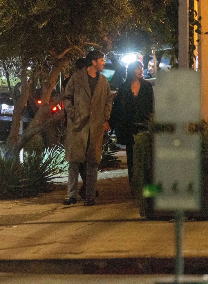 Gülüşler, bakışlar, yeni bir başlangıç haberi