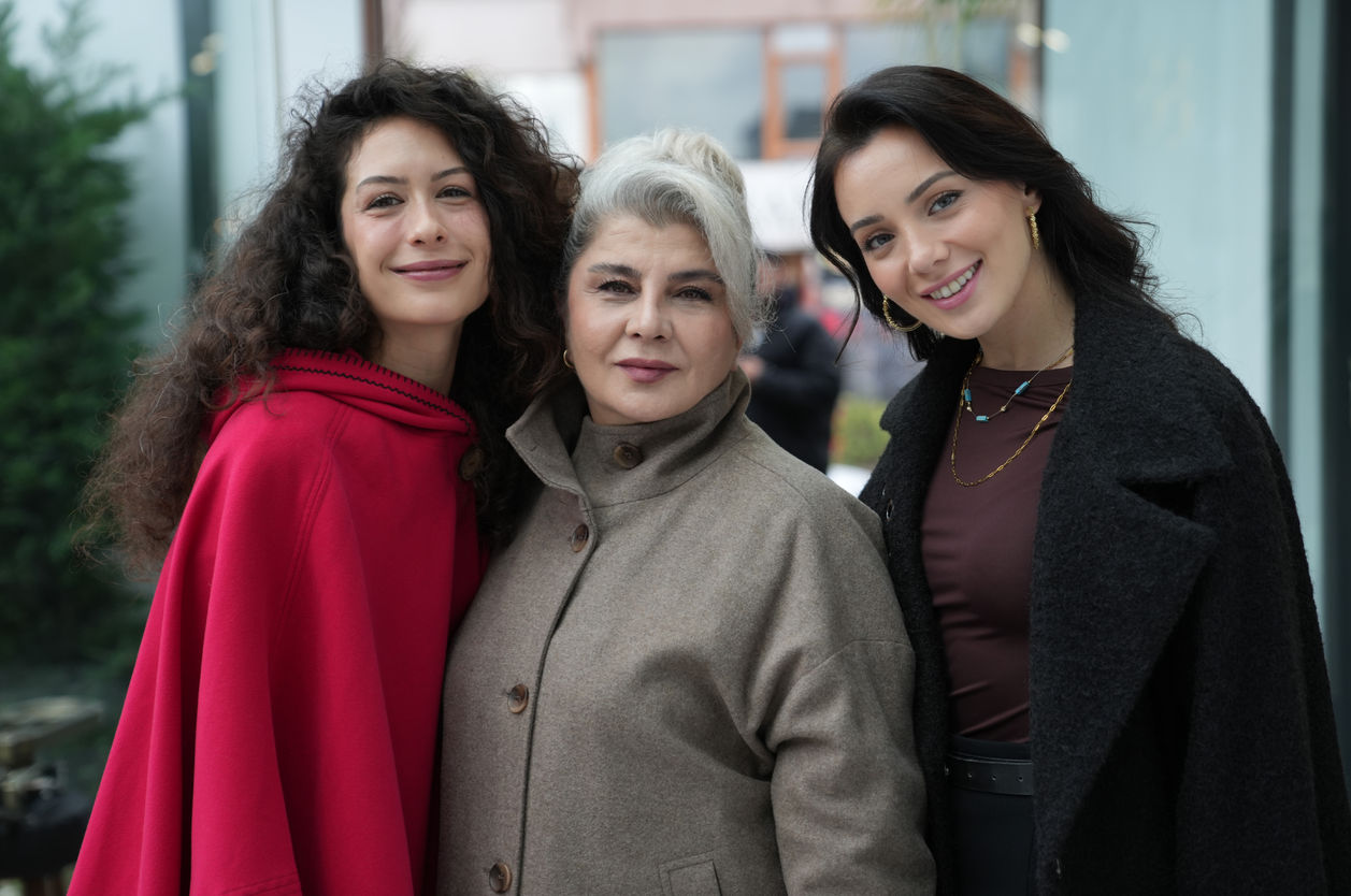 Gelenek, güç, kadın, oyunculuk, derinlik, yorum