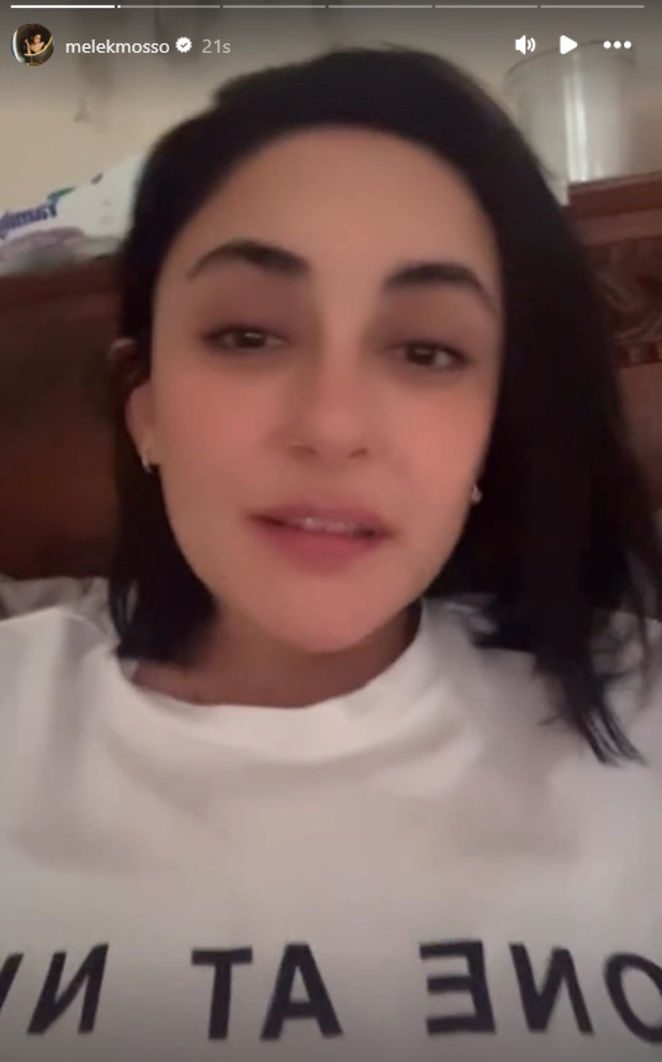 Sahnede anlık bir duraksama, ama enerjisi hiç bitmiyor